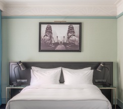 Улучшенный с видом во внутренний двор в Cosmos Selection Saint-Petersburg Nevsky Royal Hotel