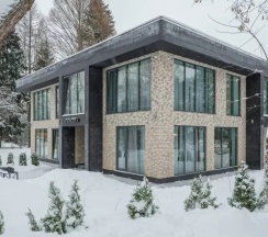 Пионер в LaFa
