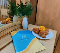 5ти местный комфорт-плюс с видом на бассейн в Эргес