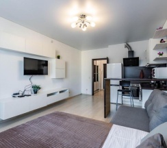 Студия c 1 комнатой в Лампа