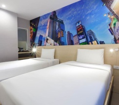 Двухместный номер Superior двуспальная кровать в The AIM Patong Hotel