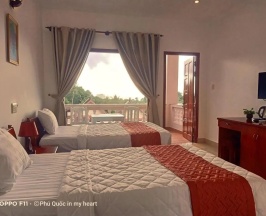 Двухместный номер Standard с видом на бассейн (2 отдельные кровати) в Hong Bin Bungalow Resort