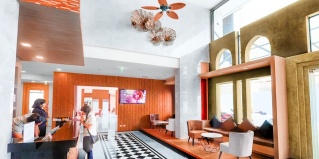 Карон: Отель Phoenix Hotel Karon Beach