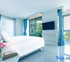 Номер Deluxe с видом на море в Centara Sonrisa Residences & Suites Sriracha