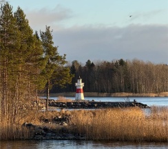 Хаусбот 2 в Времена Года