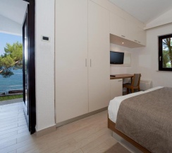 Номер Superior с балконом и seafront в Village Galijot Plava Laguna