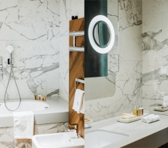 Джуниор с одной большой кроватью в Амурский