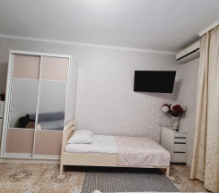 4-местный номер эконом в Золотой Лев