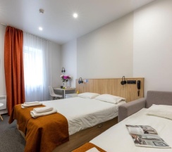 izzzi APARTAMENT с отд. входом на 1 этаже в izzzi 3* у Гостиного двора