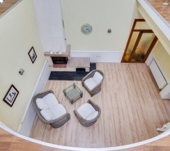 Коттедж Superior с 5 комнатами в Жар-птица