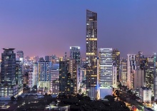 Четырёхместный номер Standard с видом на город в Aloft Bangkok Sukhumvit 11