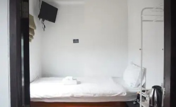 Одноместный номер Transit в 7Q Bangla Hotel