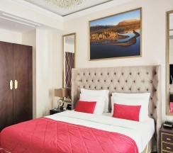 Делюкс с видом в атриум с 1 двуспальной кроватью в Wawelberg Hotel St.Petersburg
