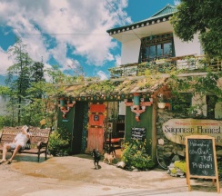 Коттедж с 3 комнатами в Saigonese Trekking House - Hostel