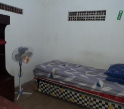 Двухместный номер Standard двуспальная кровать в Homestay Mas Arjuna - Female Only