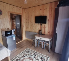 Полулюкс с видом на горы (2 этаж, номер 4) в Предгорье