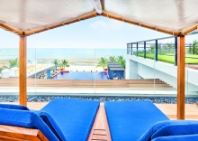 Люкс Premium с 2 комнатами с балконом в Ace of Hua Hin Resort