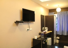 Номер Deluxe в S30 Sukhumvit Hotel