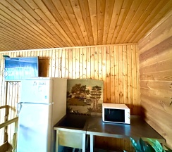 Дом с баней и мангальной зоной в Партия