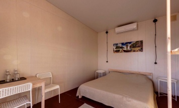 Бунгало стандарт с 1 двуспальной кроватью №1 в 9-й километр