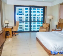 Двухместный номер Standard с красивым видом из окна двуспальная кровать в Jinghai Hotel & Resort