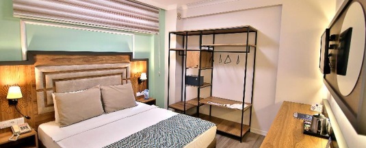 Одноместный номер Economy двуспальная кровать в Club Big Blue Suit Hotel