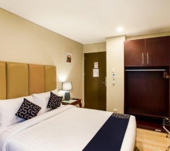 Двухместный номер Superior двуспальная кровать в Capital O 461 Asrodel Hotel