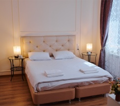 Стандарт ДВУХместный с 2 отдельными или одной кроватью King Size в Zb Hotels Айсберг Саратов