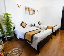 Четырёхместный семейный номер Standard в Casablanca Hotel
