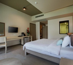 Двухместный номер Premier двуспальная кровать в Krabi La Playa Resort