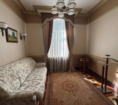 Коттедж Дуплекс с балконом и с красивым видом из окна в Dipservice hall