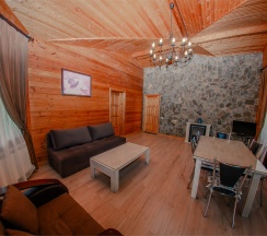 Дом 2 с бассейном хамамом сауной в Охотничий клуб