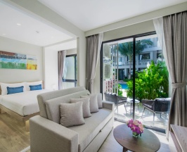 Двухместный люкс Pool Terrace Grand Deluxe двуспальная кровать в Diamond Resort Phuket