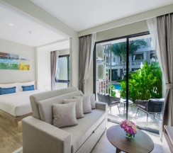 Двухместный люкс Pool Terrace Grand Deluxe двуспальная кровать в Diamond Resort Phuket
