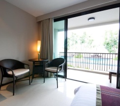 Двухместный номер Deluxe двуспальная кровать в Tara Mantra Cha Am Resort