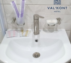 Стандарт с доп. местом и балконом в Val`kont hotel