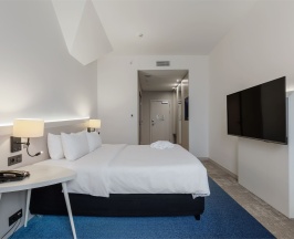 Номер Privilege с двуспальной кроватью в Mercure