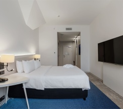 Номер Privilege с двуспальной кроватью в Mercure