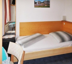 Номер Standard в Pension Pieschen Dresden