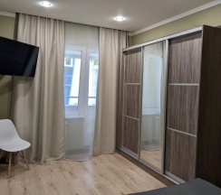 Апартаменты с балконом в Палуба