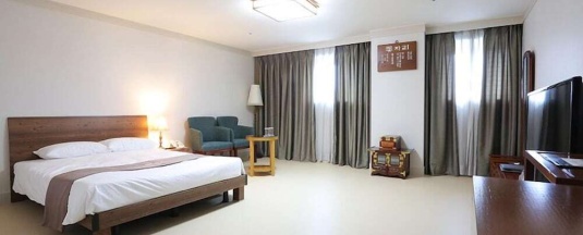 Семейный номер Standard в AW Hotel