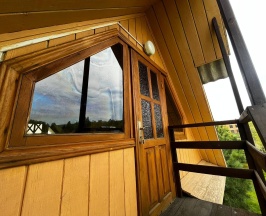 Комната эконом с 3 односпальными кроватями (мансарда) в Оазис