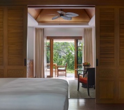 Двухместная вилла Deluxe рядом с пляжем двуспальная кровать в Отель Santiburi Koh Samui