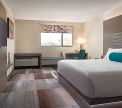 Четырёхместный номер Standard 2 отдельные кровати в Aloft Scottsdale