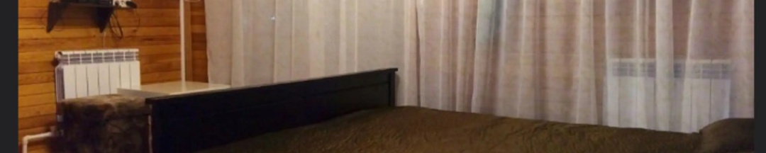 Двухместный номер Deluxe с балконом (двуспальная кровать) в Уют