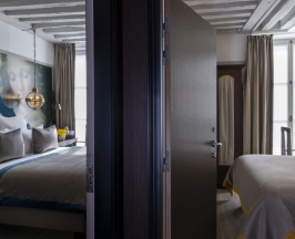 Четырёхместный номер со смежными комнатами в Hôtel Vinci Due & Spa
