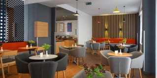 Алматы: Отель Holiday Inn Express Almaty