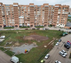 Пятиместные апартаменты с балконом и с видом на город в Квартира Калина на Машиностроителей