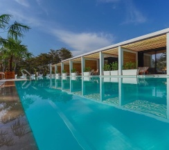 SEA VILLAGE SUPERIOR SWIM UP в Volna Sea Village