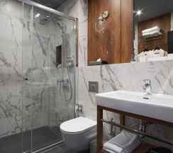 Двухместный номер Premier двуспальная кровать в Arka Hotel by Ginza Project